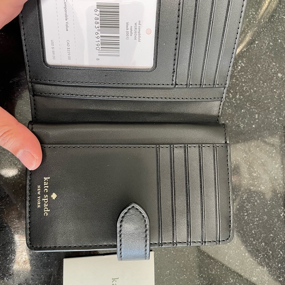 Sold - Picture 3 of 4